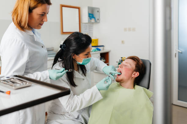 Best Emergency Wisdom Teeth Removal in Silver Lake, FL
